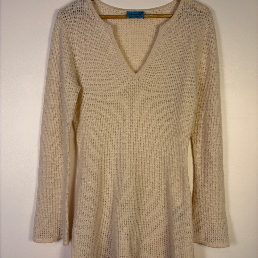 Letarte Hawaii Cream Cashmere Knit Sweater Tunic V-Neck Long Sleeves